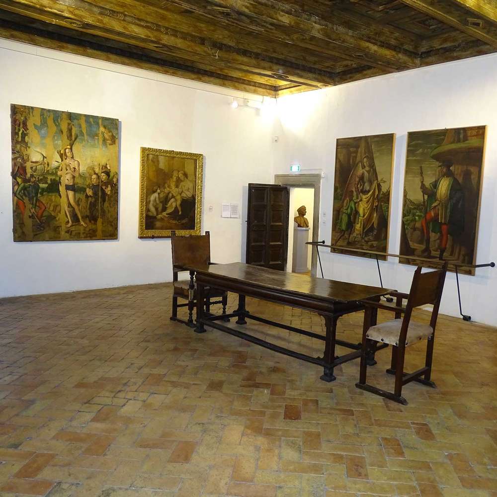 Virtual Tour of Casa Natale di Raffaello
